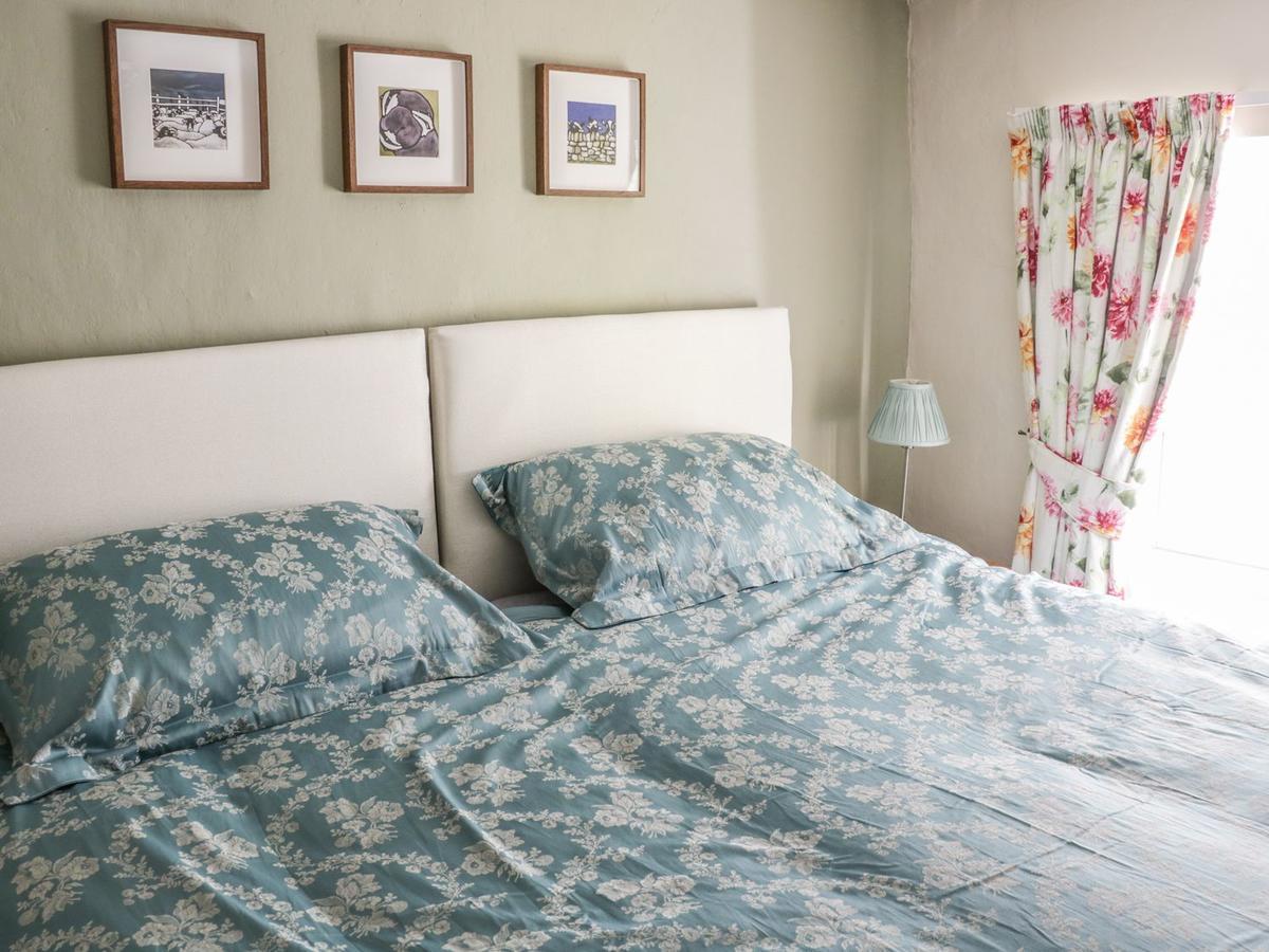 8 Stonegate Bentham